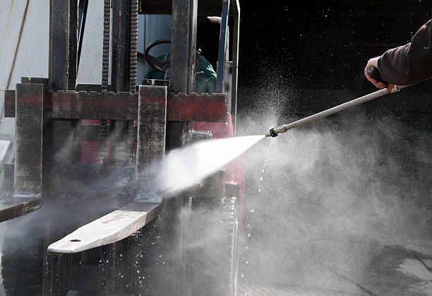 Best Driveway Pressure Washing  in Pomona, NJ